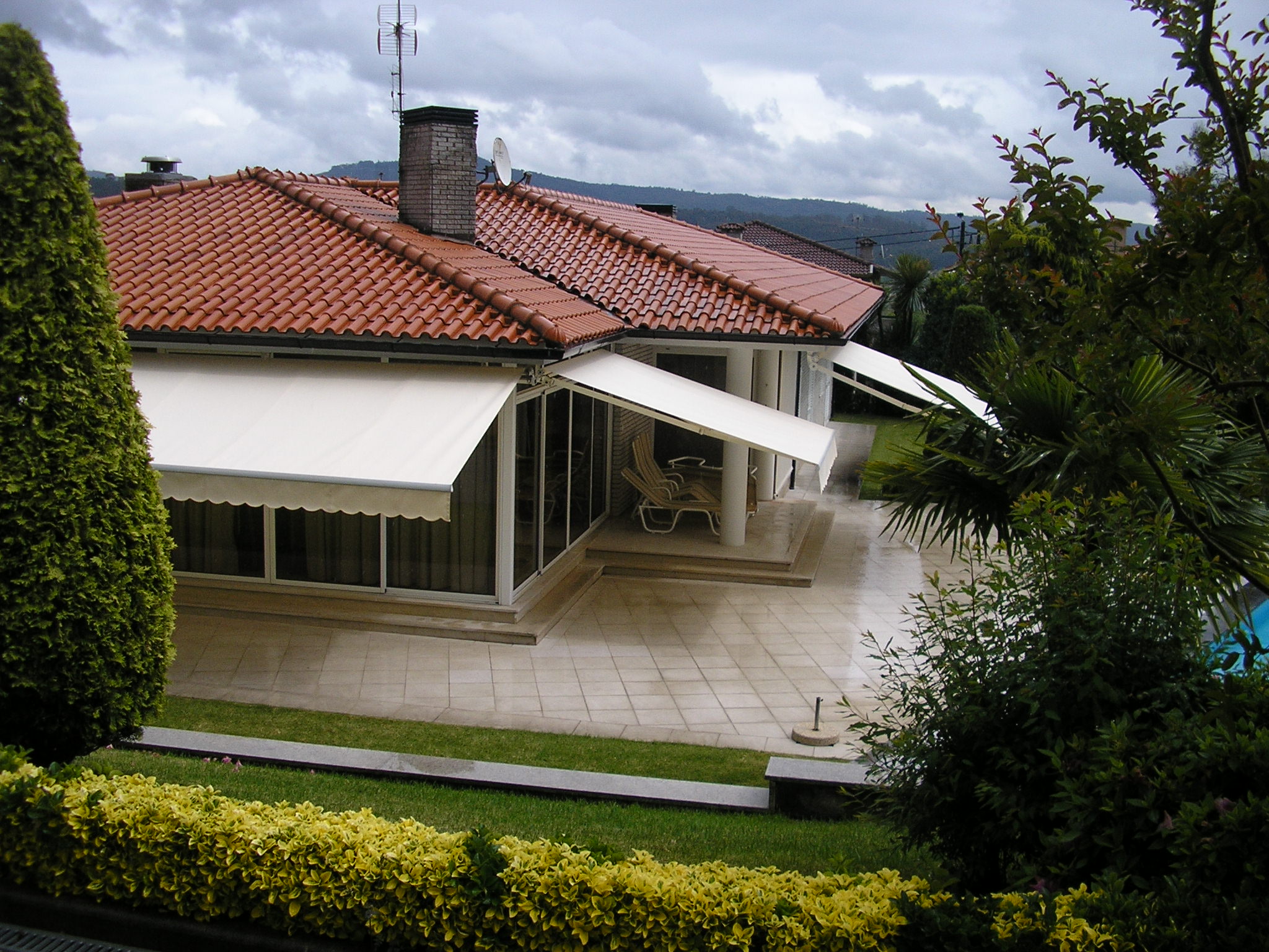 Toldo Braço Extensivo Clássico