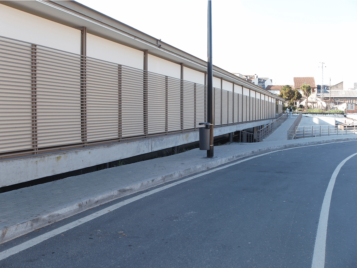Cortinas Verticais Guias de Aço